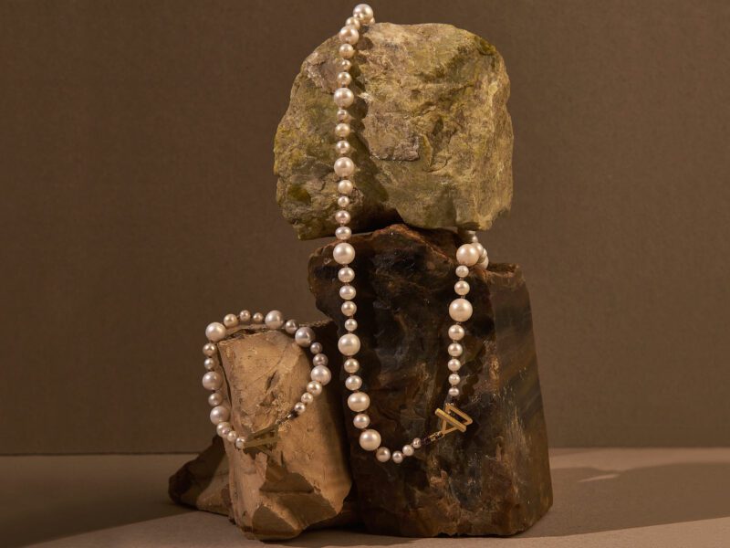 F-zeen-boutique-pearl-necklace-bracelet